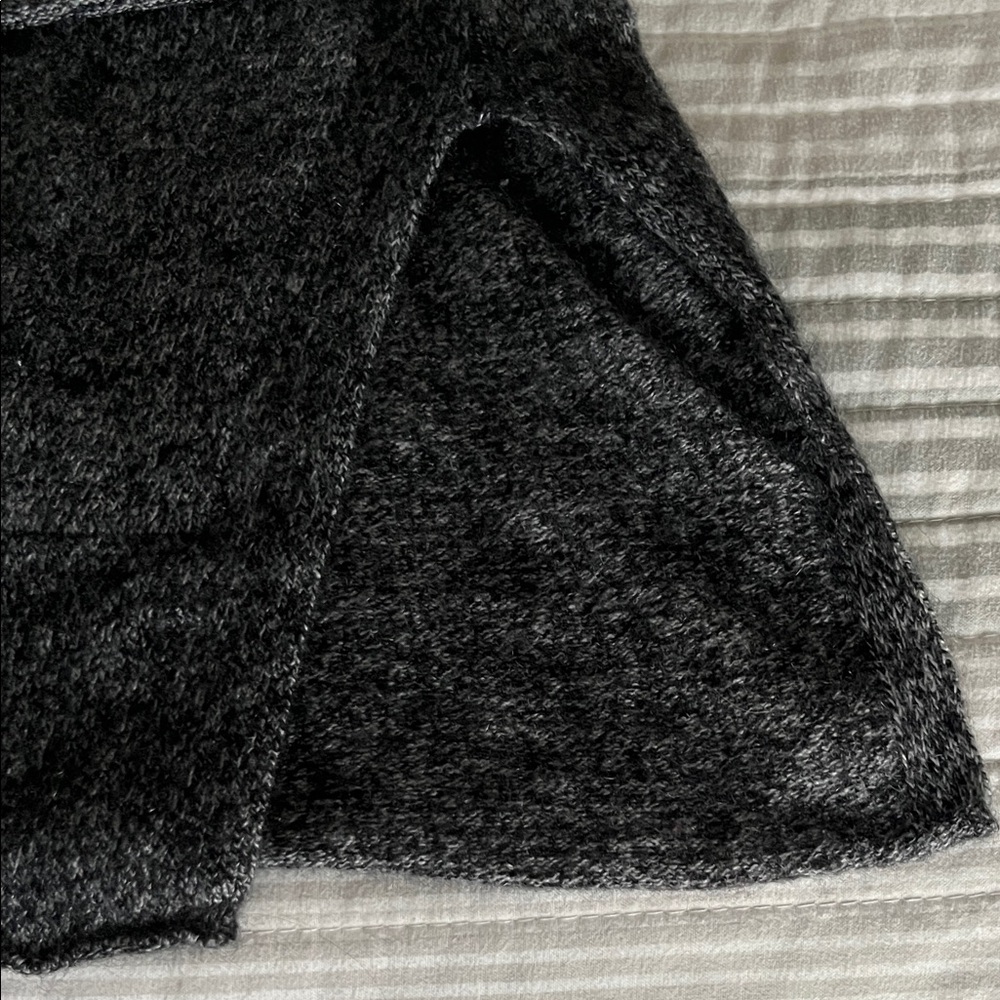 Brodie Cashmere Charcoal Turtleneck Sweater - Picture 4 of 6